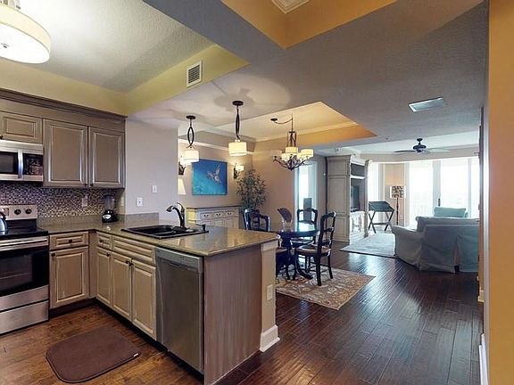 5th image of 200 Ocean Crest Dr APT 315