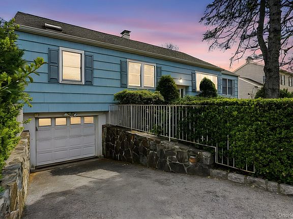 3rd image of 925 Halstead Avenue