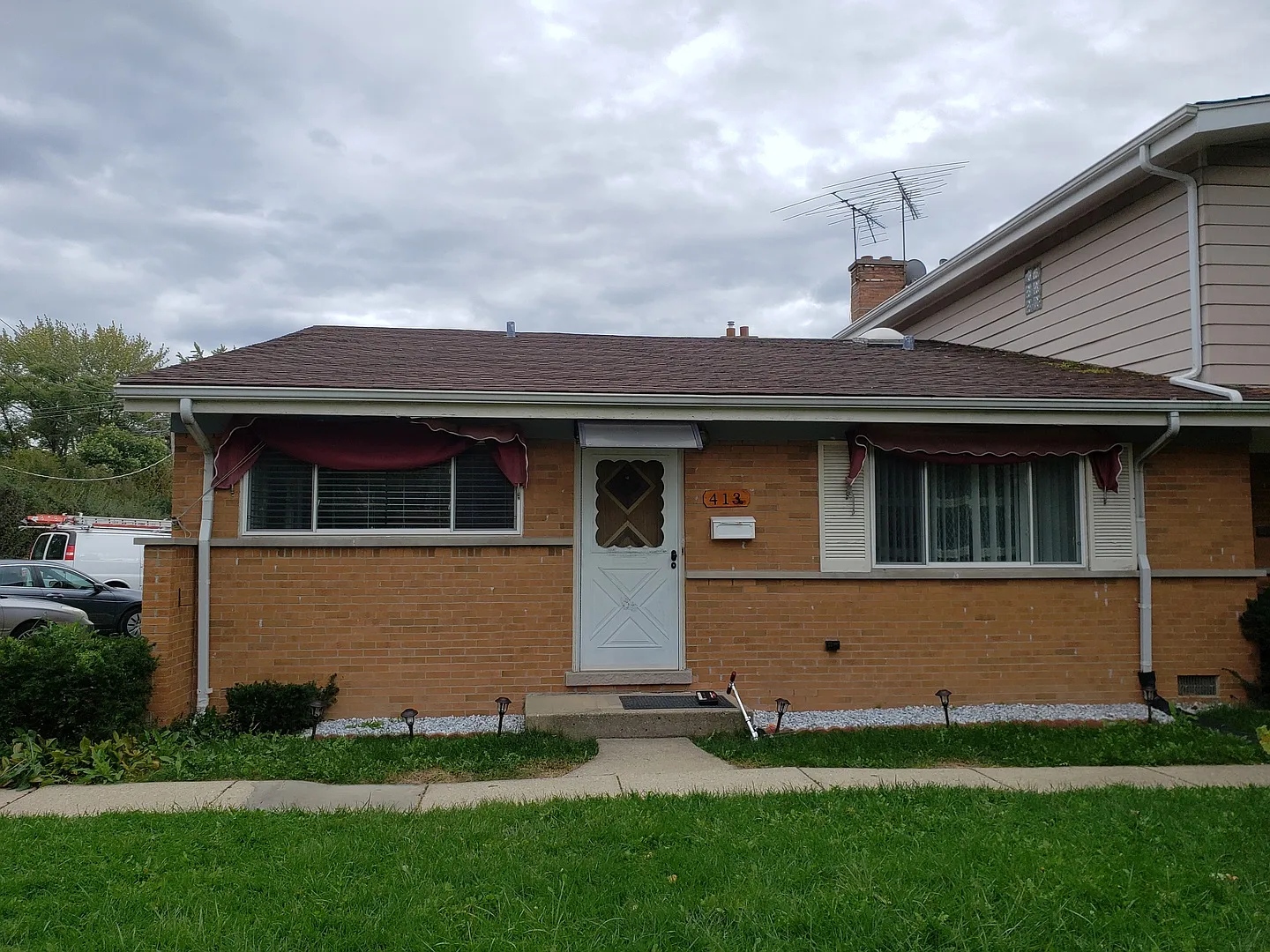 413 Glenshire Rd photo 1
