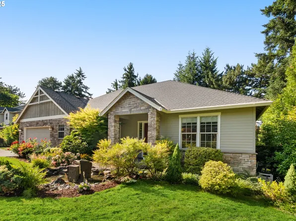 907 NE Addison Ct, Hillsboro, OR 97124