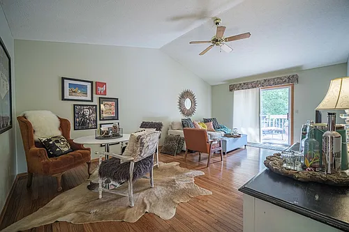 4977 Christy Cir Photo 1
