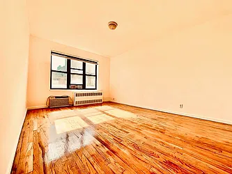 Rented by Nolita Group