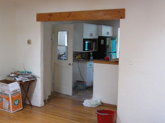 3rd image of 1308 Lobo Pl NE