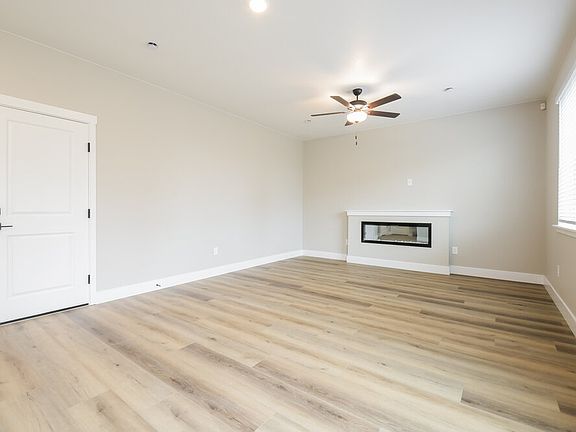 5th image of 17912 E 94th Pl