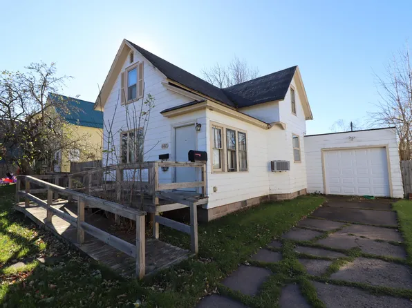 607 18th Ave W, Ashland, WI 54806