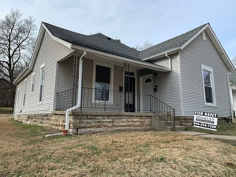 705 N Lincoln St — Photo 23