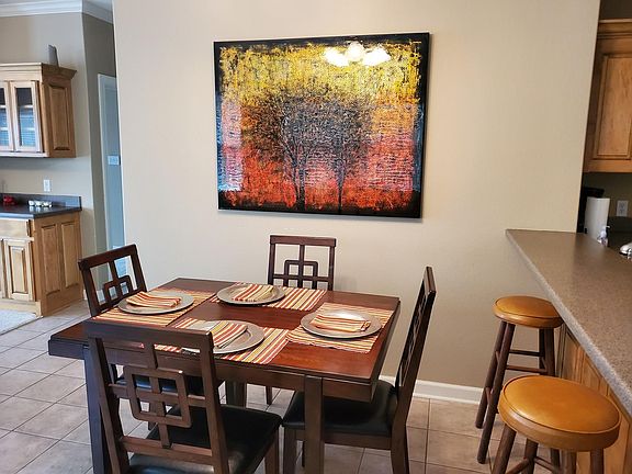 4th image of 134 Catalina Cir