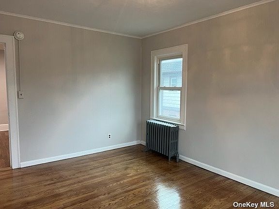 4th image of 50 The Cres APT D3