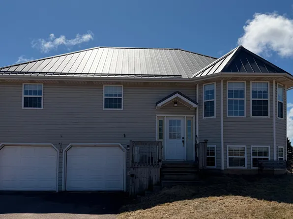 1641 Oleary Rd, Egmont Parish, PE C0B 1V0
