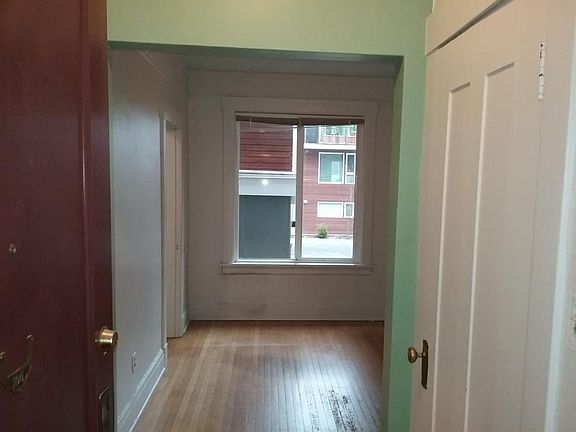 5th image of 215 13th Ave E APT 306