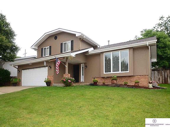 2nd image of 6341 N 115th Avenue Cir