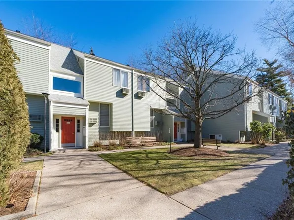 274 S Main St APT 26, Providence, RI 02903