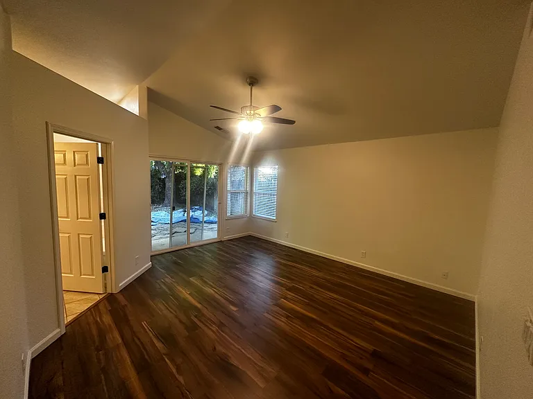 241 Windrose Ct — Photo 9