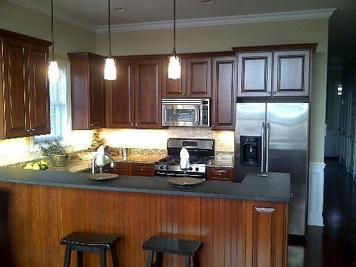 3rd image of 2719 N Paulina St APT 3N