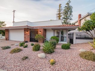 22677 Cavalier St, Woodland Hills, CA 91364