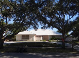 3540 Embassy Dr, West Palm Beach, FL 33401