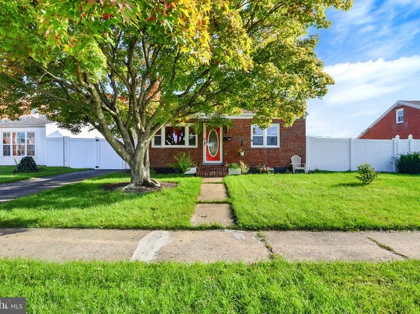 4913 Colorado Ave, Harrisburg, PA 17109