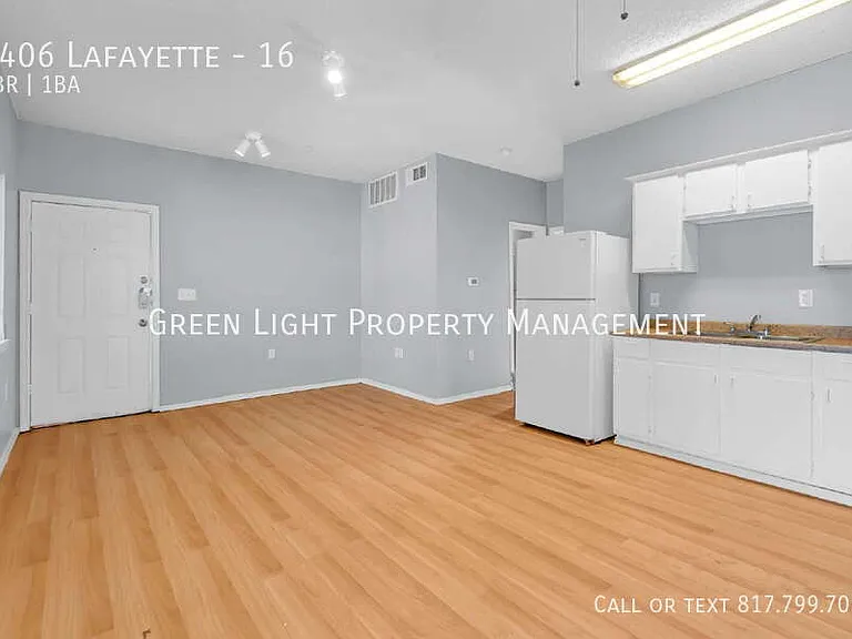 4406 Lafayette St #16 — Photo 2