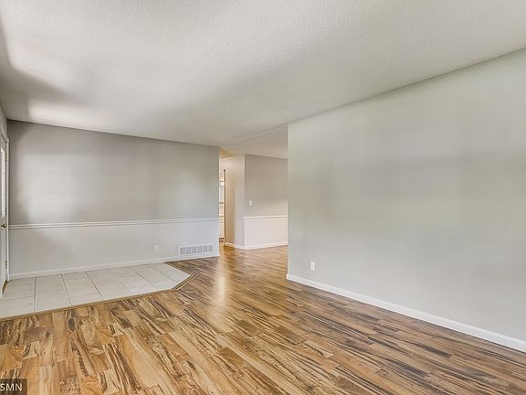 4th image of 23123 Ethan Ct N