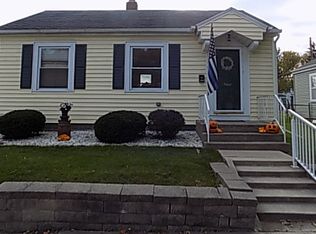 1049 N 2nd St, Decatur, IN 46733