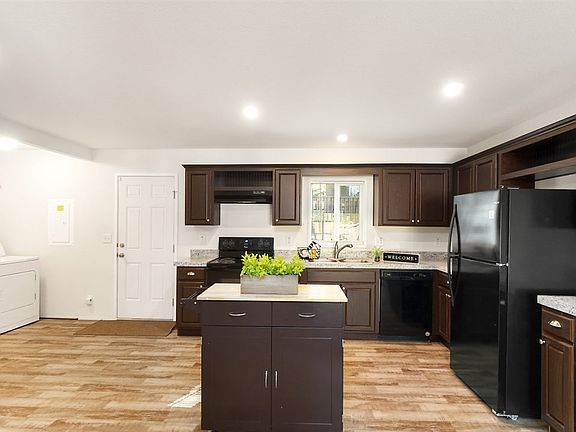5th image of 3231 W Boone Ave Unit 116