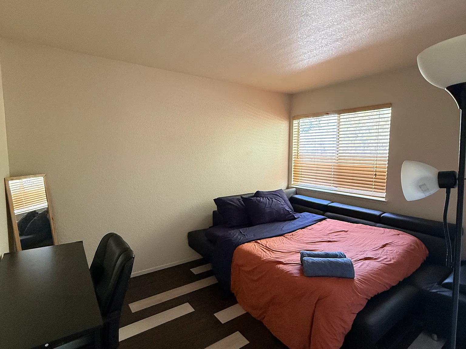 3 bed, 3485 sqft, $3,998 — Photo 3