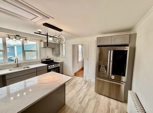 366 366&368r Main St #3, Gloucester, MA 01930