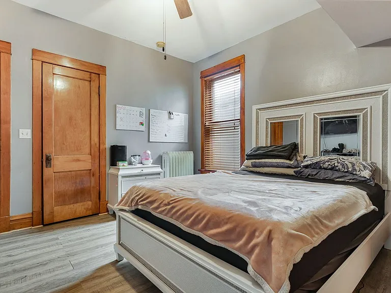 2525 York St #1 — Photo 3