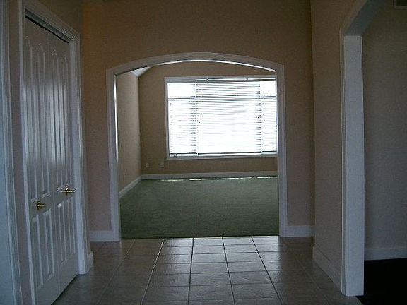 Beautiful, Inviting Entry