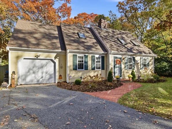 140 Wequaquet Ln, Barnstable, MA 02630