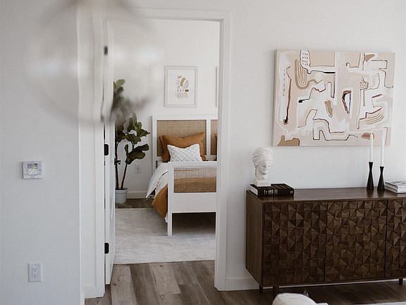 5th image of 55 Jordan Ave #701