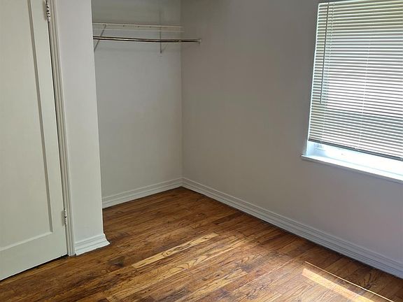 4th image of 113 Glenridge Pl