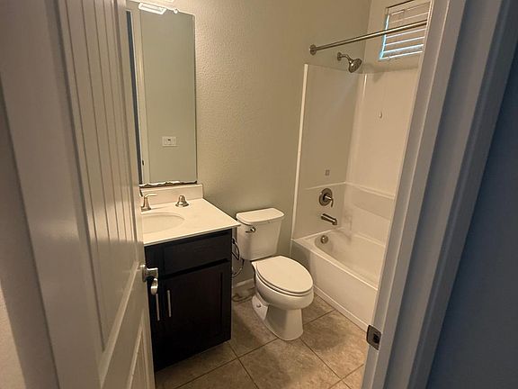 3rd image of 3706 Gozo Island Ave