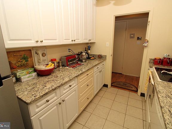 2nd image of 9701 Fields Rd APT 407