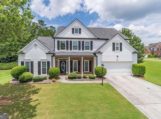 3906 Elm Trace Ct, Loganville, GA 30052