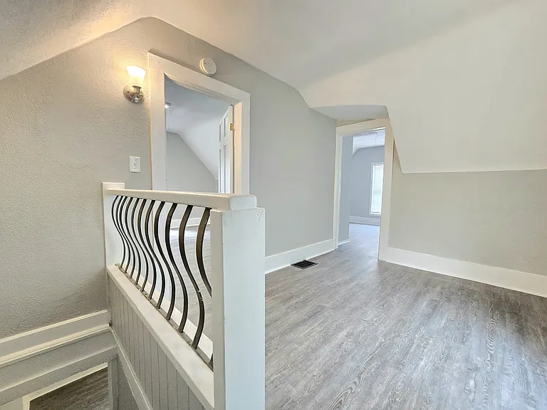 234 Studebaker St — Photo 7