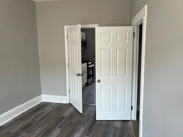 171 Parker Ave #6 — Photo 9