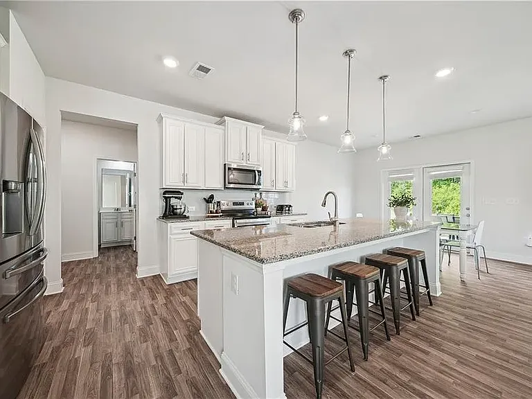 7455 Easton Valley Ln — Photo 38