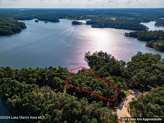 4th image of 42 Heritage Dr
