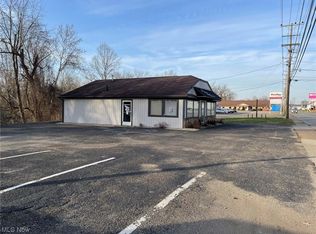 1227 Garfield Ave, Parkersburg, WV 26101