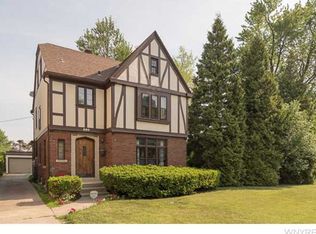 880 Parkside Ave, Buffalo, NY 14216