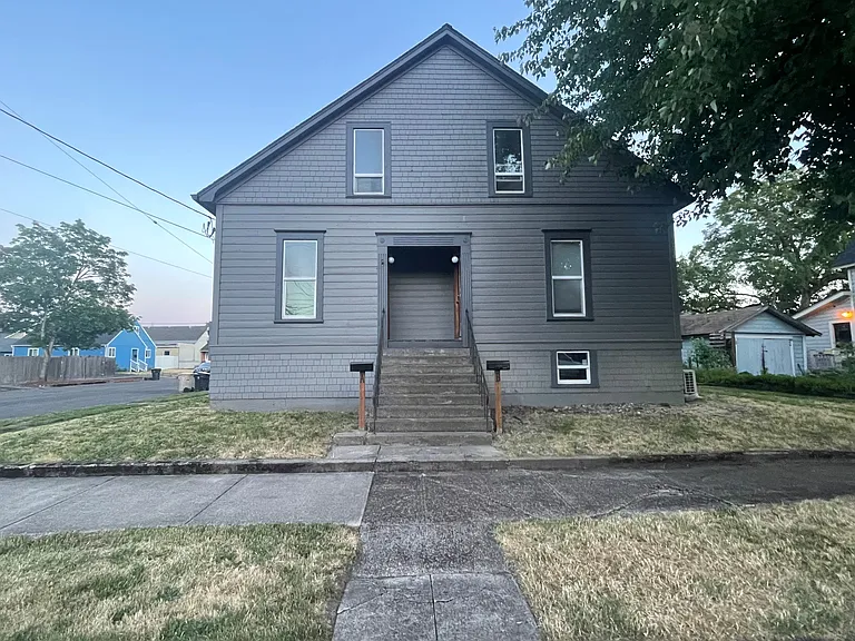540 5th Ave SE #B — Photo 10