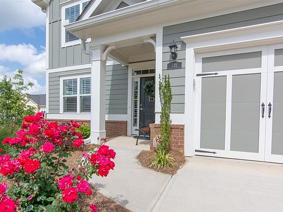 5th image of 321 Cherokee Station Cir
