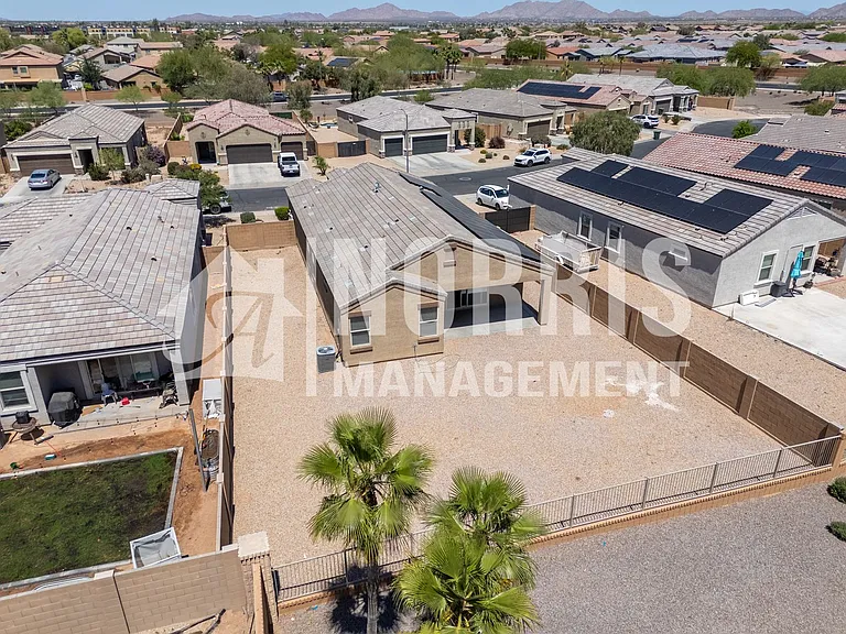 1153 E Gabrilla Dr — Photo 38