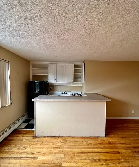 Corona Manor Apartments — Photo 21