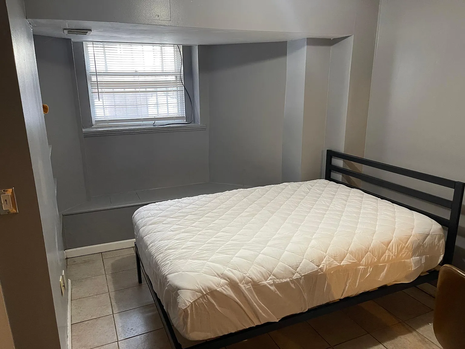 340 State St — Photo 2