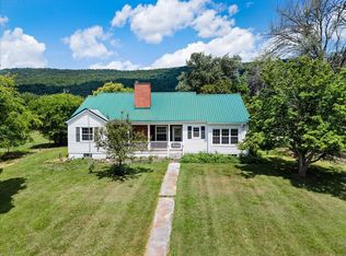 2300 Walkers Creek Valley Rd, Pearisburg, VA 24134