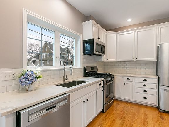 2nd image of 107 Jerome St #107