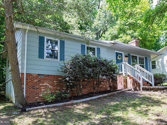 5th image of 6103 Oak Grove Dr