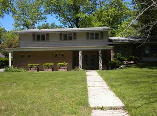 4119 Victoria Dr, Fort Wayne, IN 46815
